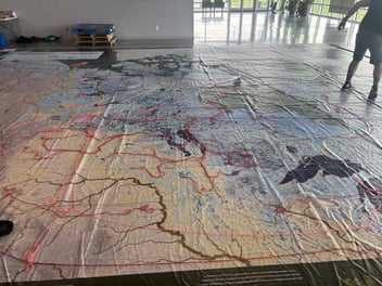 Carte géante au sol